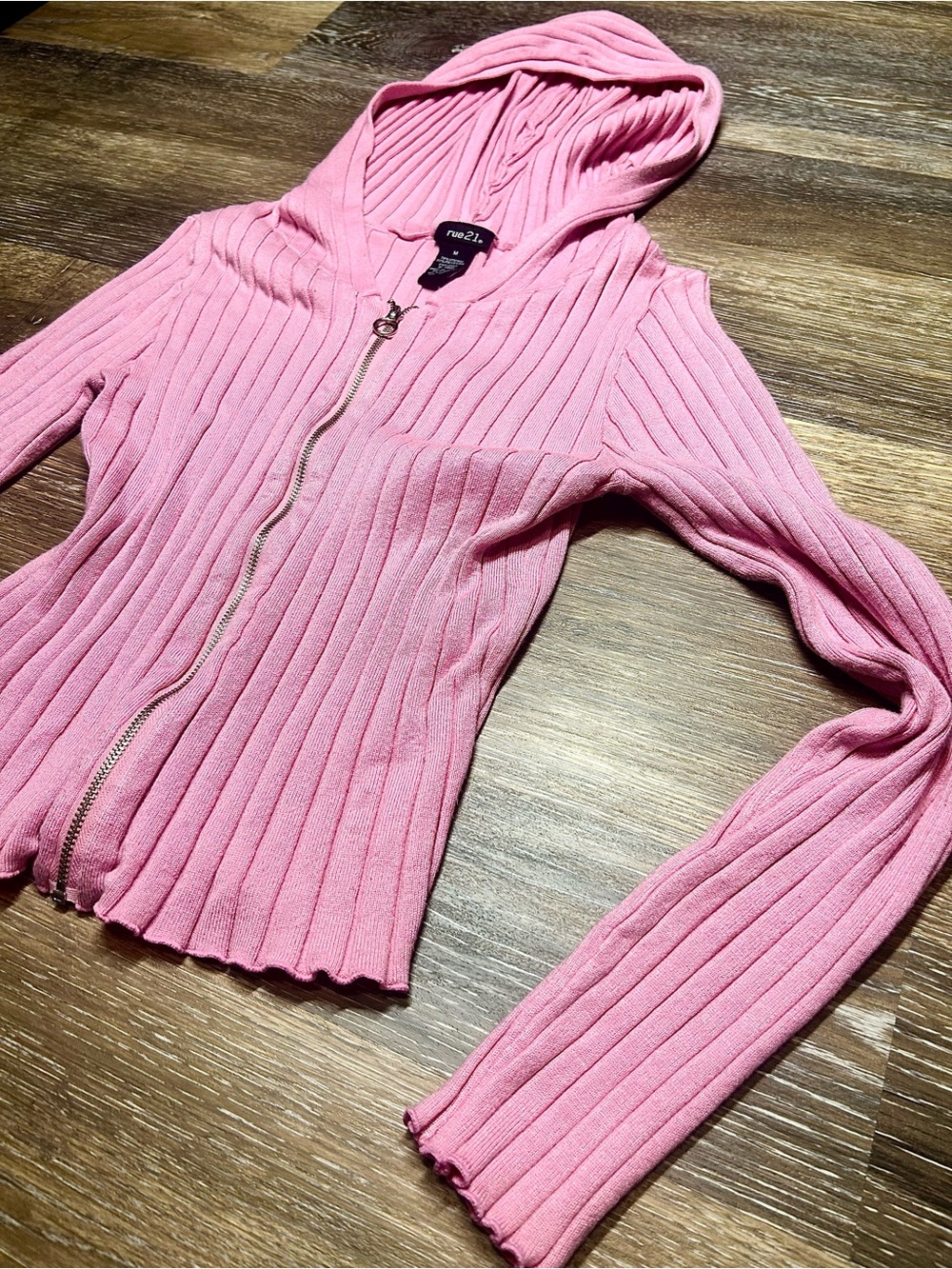 Rue21 Pink Ribbed Knit Zip-Up Hoodie • Y2K Fitted Sweater Medium